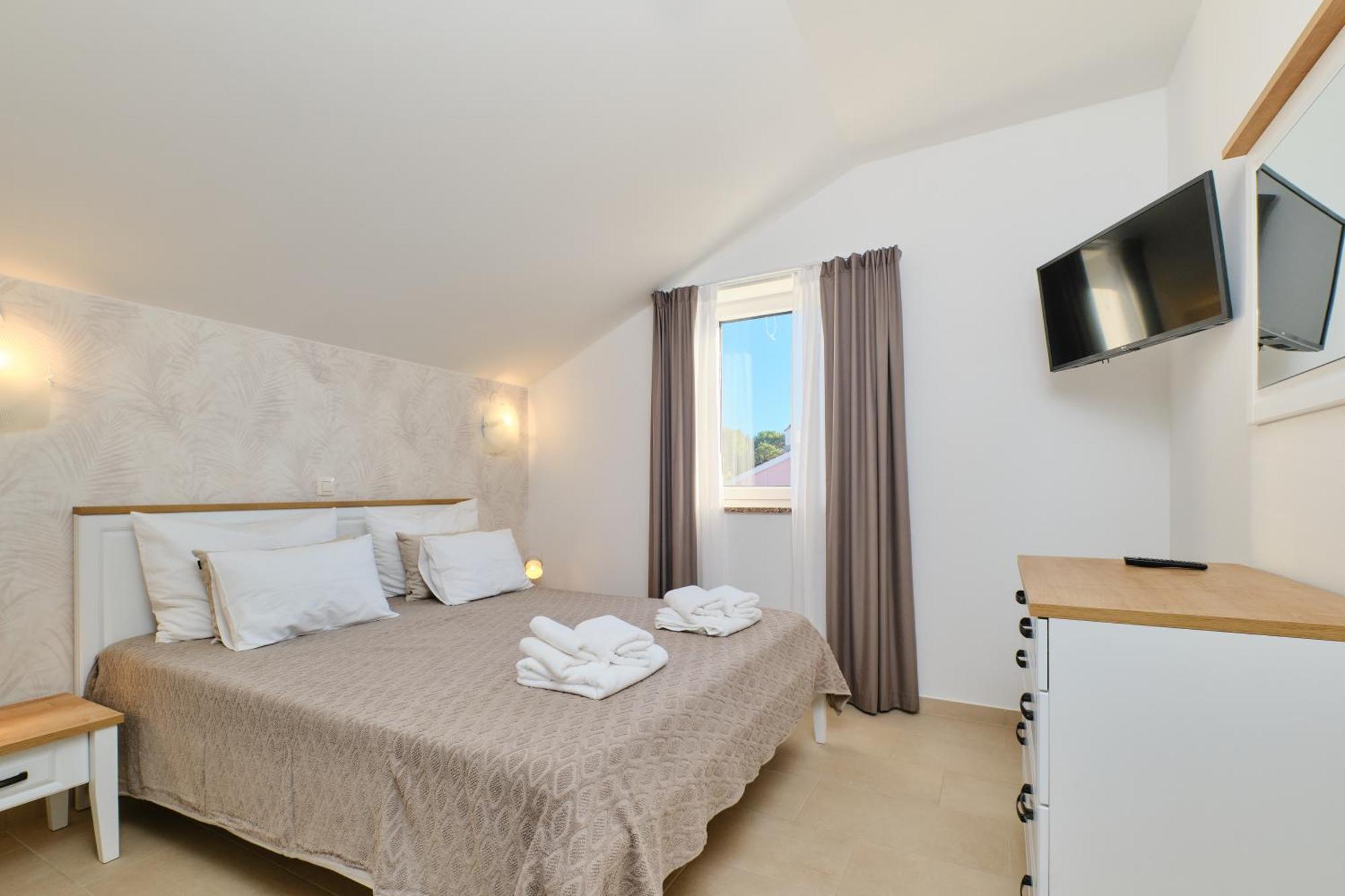 Apartments Divna مالي لوشينغْ المظهر الخارجي الصورة