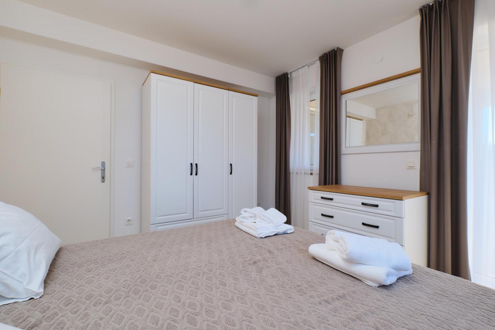 Apartments Divna مالي لوشينغْ المظهر الخارجي الصورة
