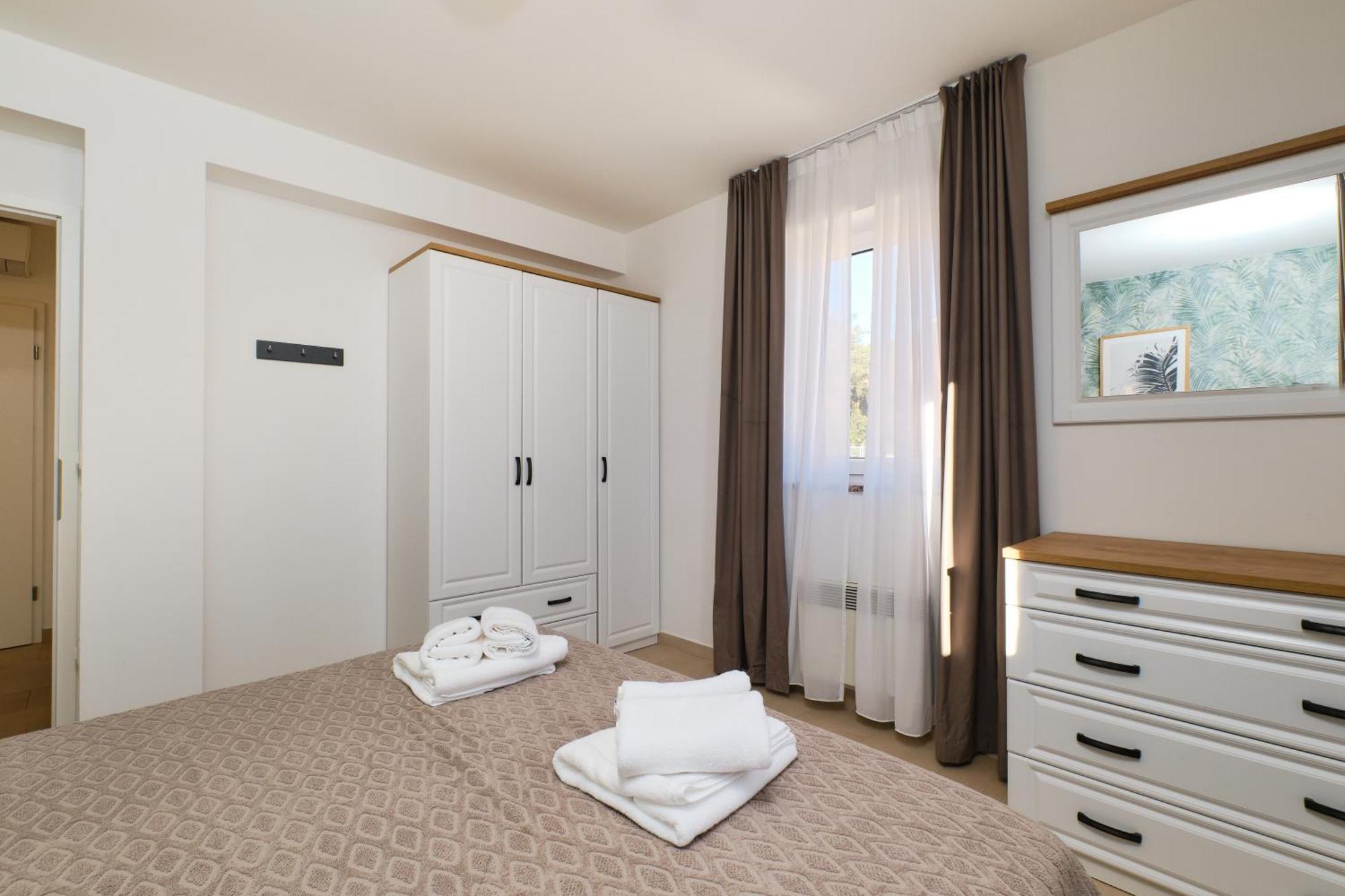 Apartments Divna مالي لوشينغْ المظهر الخارجي الصورة