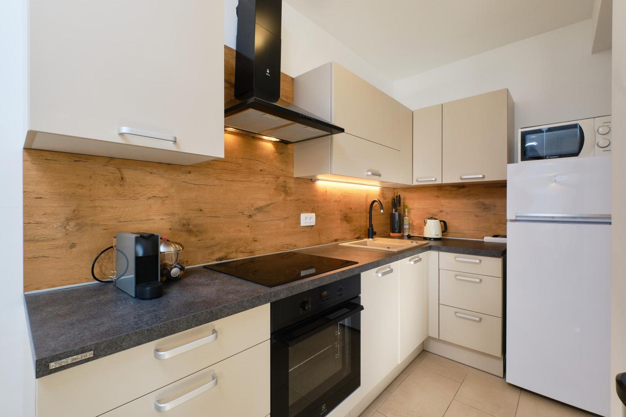 Apartments Divna مالي لوشينغْ المظهر الخارجي الصورة